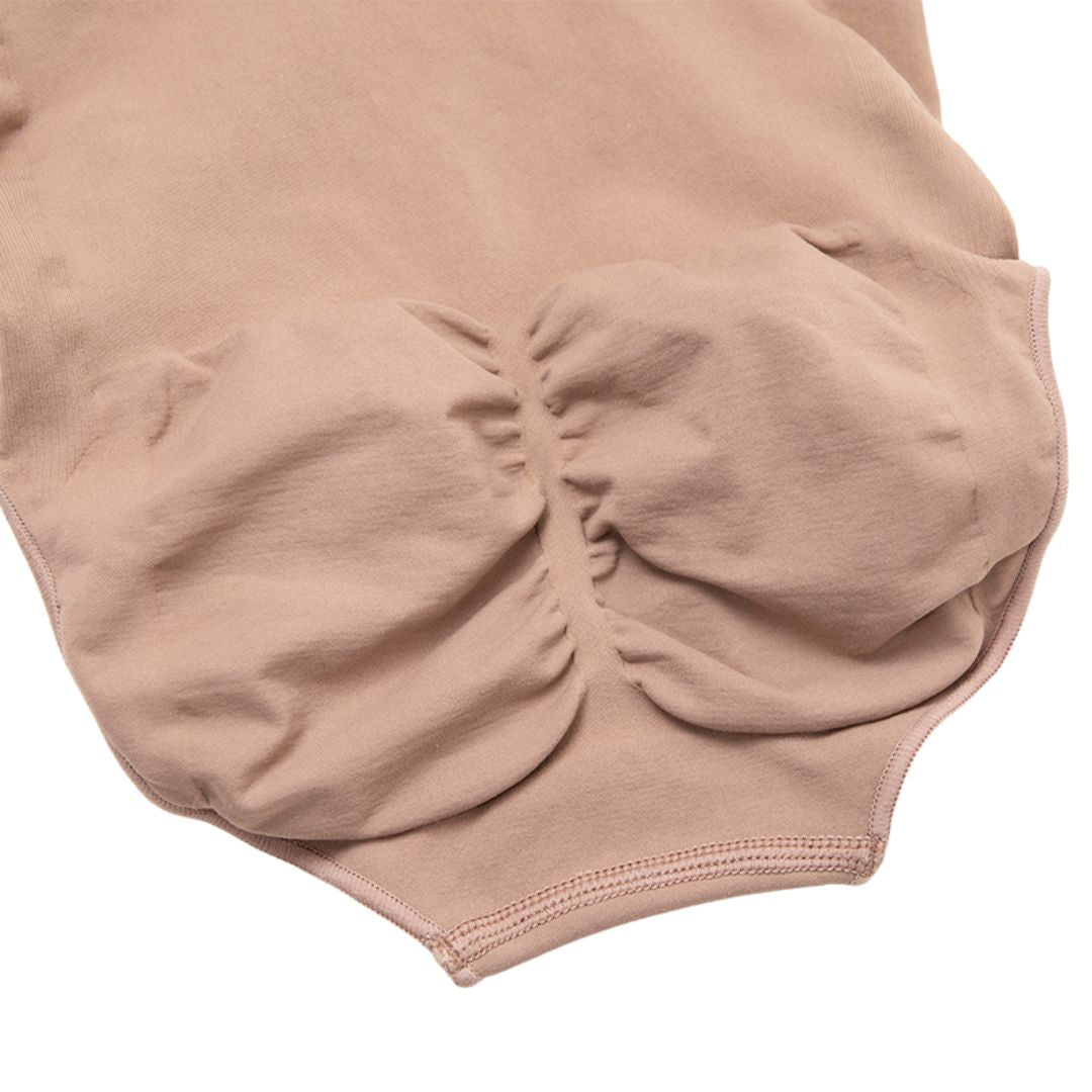 High Waisted Briefs High Waisted Tummy Control Brief Seamless Sculpt Curva Size: Small Color: Beige ₱1199.00 Body Sculpting,Body Sculpting & Confidence Boost,Butt-Lifting Shapewear,Casual & Everyday Comfort,High Waisted Briefs,High-Waisted Shapewear,High-