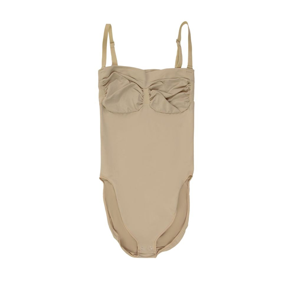 Bodysuits Bodysculpt Seamless Strapless Shaper Curva Color: Black Size: S ₱1599.00 Body Sculpting,Body Sculpting & Confidence Boost,Casual & Everyday Comfort,Date Night & Intimates,Layering Basics,Minimalist Wardrobe,Packable Essentials,Plus Size & Curvy,