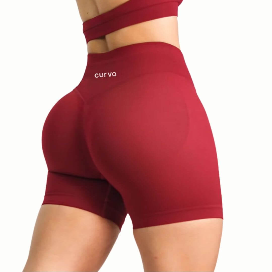 Curva Sculpted Fit Seamless Cycling Gym Shorts in Red – High-Waisted, Squat-Proof, Moisture-Wicking Activewear for Women’s Workouts, Biking, and Training
