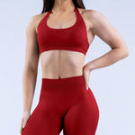 Sculpted Fit Seamless Halter Sports Bra