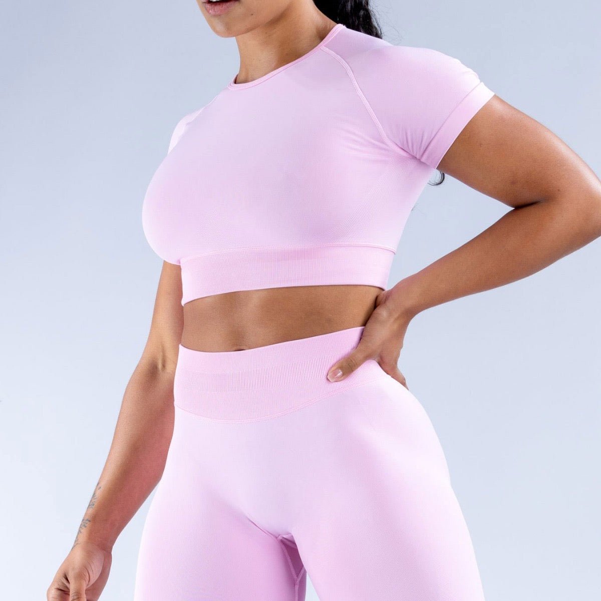 Sculpted Fit Seamless Sports Crop Top