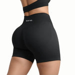 Curva Sculpted Fit Seamless Cycling Gym Shorts in Black – High-Waisted, Squat-Proof, Moisture-Wicking Activewear for Women’s Workouts, Biking, and Training