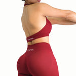 Curva Sculpted Fit Seamless Halter Sports Bra in Red – High-Neck, Wire-Free, Breathable Activewear for Women’s Yoga, Pilates, and Everyday Athleisure