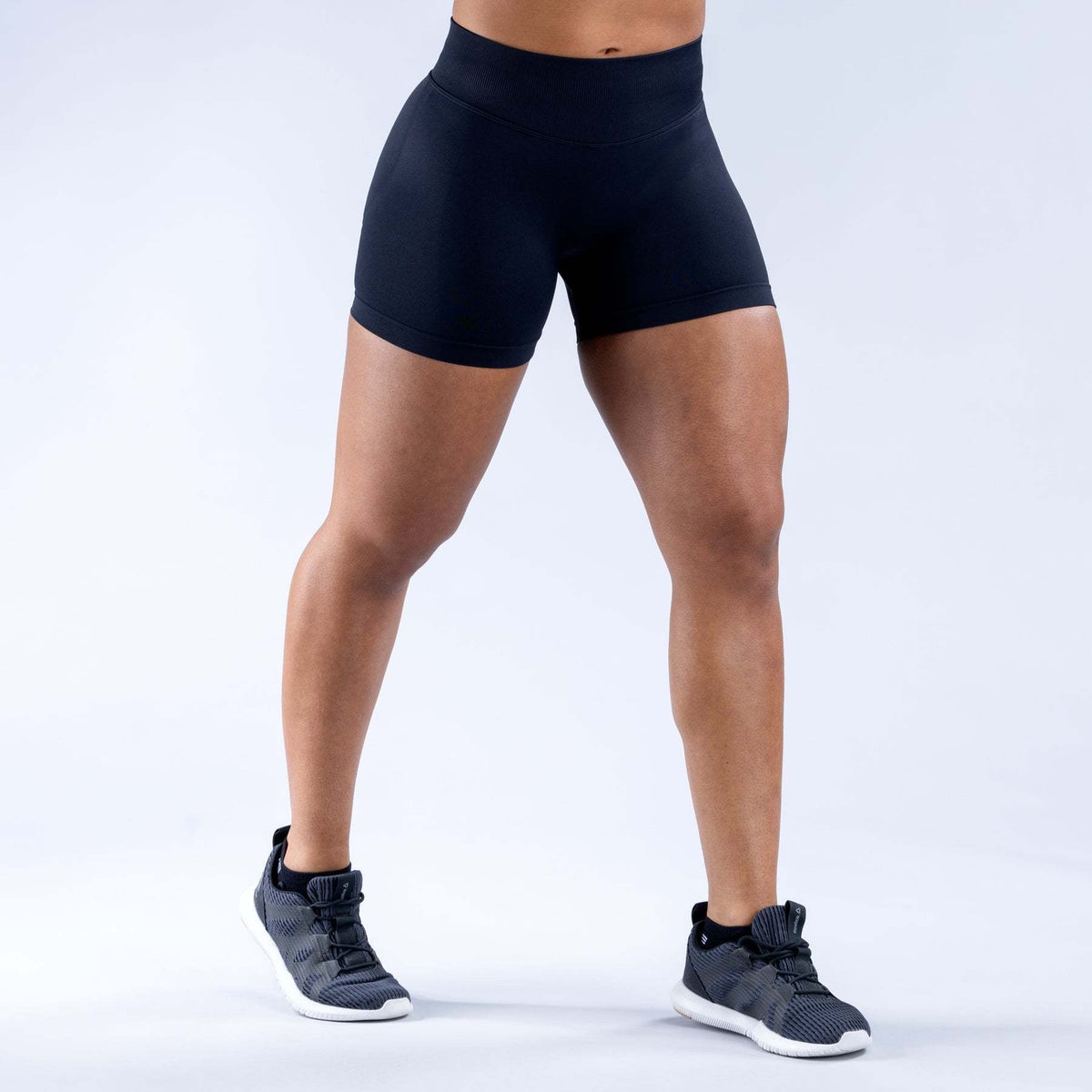 Sculpted Fit Seamless Shorts